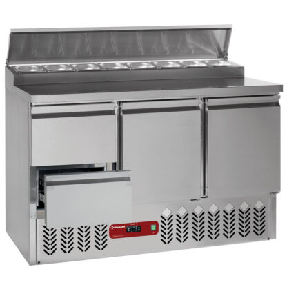 Refrigerating table composed of :
