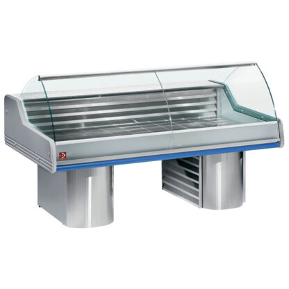 Refrigerated counter with curved glass, on bases