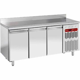 Wall-mounted cooling table, ventilated, 3 doors GN 1/1, 405 litres