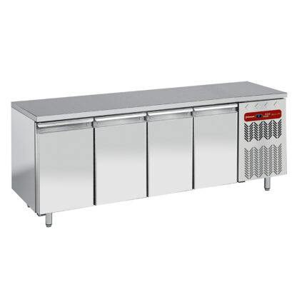 Wall freezing table, ventilated, 4 doors GN 1/1, 550 liters