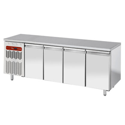 Ventilated "wall" cooling table, 4 doors GN 1/1, group on the left