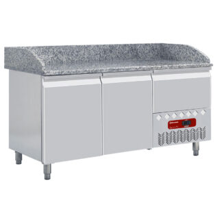 Refrigerated table 2 doors 600x400, 1 neutral drawers (4x trays 600x400)