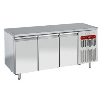 Refrigerated table, ventilated, 3 doors EN 600x400