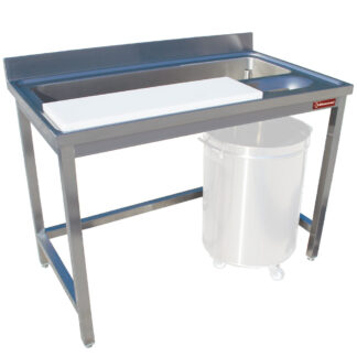 Preparation and washing table vegetables, wall