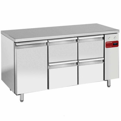 Refrigerating table composed of :