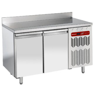 Wall-mounted cooling table, ventilated, 2 doors GN 1/1, 260 litres