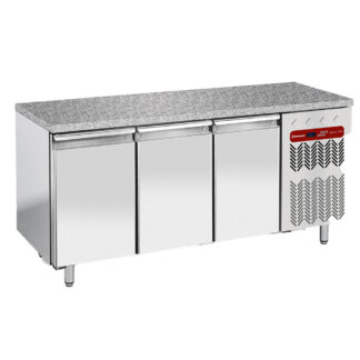 Refrigerated table, ventilated, 3 doors EN 600x400 - Granite Top