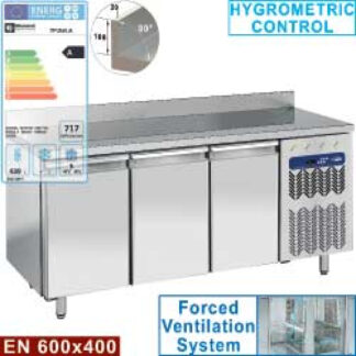 Wall refrigerated table, ventilated, 3 doors EN 600x400, 550 liters